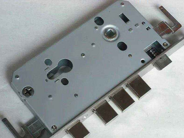 怀远24小时上门开锁公司