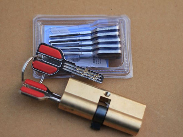 怀远24小时上门开锁公司